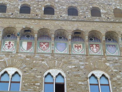 city of lilies|The history of the Giglio of Florence.